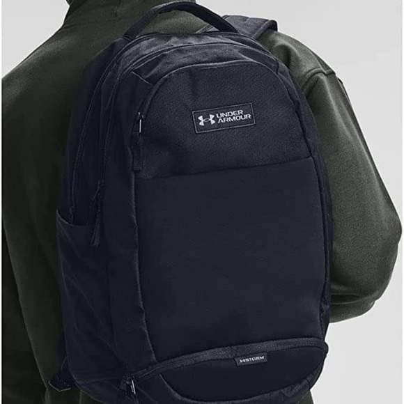 BRAND NEW unisex under armour recruit 3.0 black backpack (30L) - Picture 3 of 8